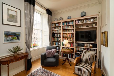 138 Constitution Street, Edinburgh, EH6 6AJ