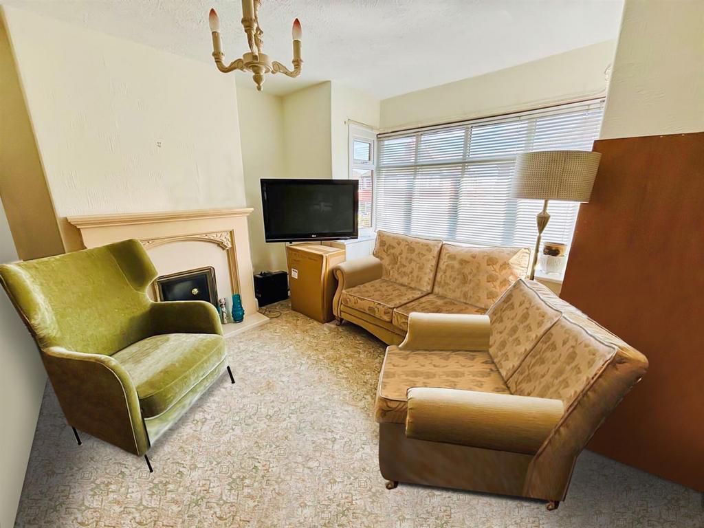 Living Room:
