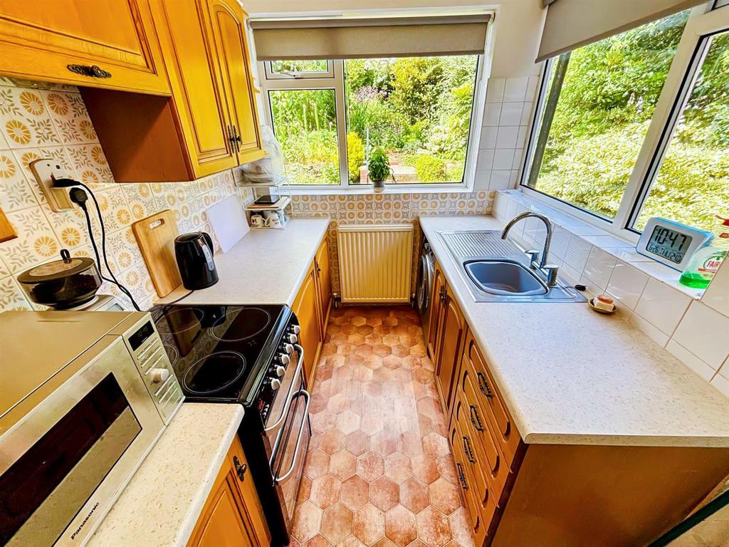 Fitted Kitchen