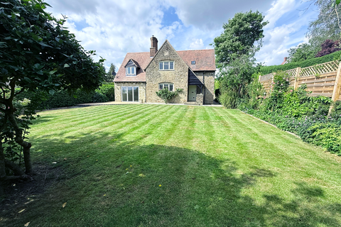 4 bedroom detached house for sale, Mill Lane, Swindon, SN1