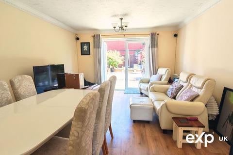undefined, Pryors Walk, Poole BH16