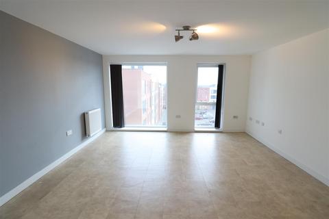 2 bedroom flat to rent, Monticello Way, Coventry CV4