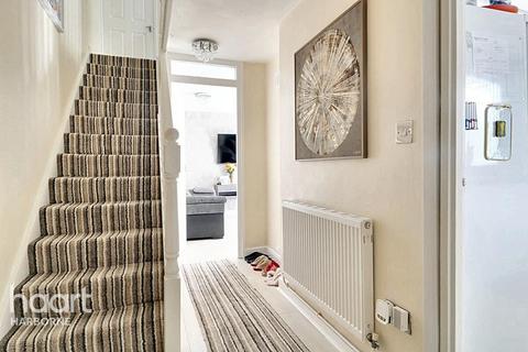 3 bedroom maisonette for sale, Middlehill Rise, Woodgate