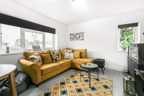 Flat 28, Berney House Upper Elmers End Road, Beckenham, BR3 3EE