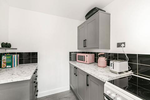 Flat 28, Berney House Upper Elmers End Road, Beckenham, BR3 3EE