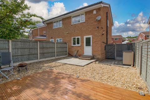 20 Clover Field, Clayton Le Woods, Chorley, PR6 7RP