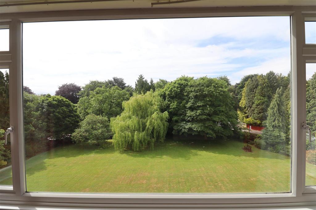 Lounge View
