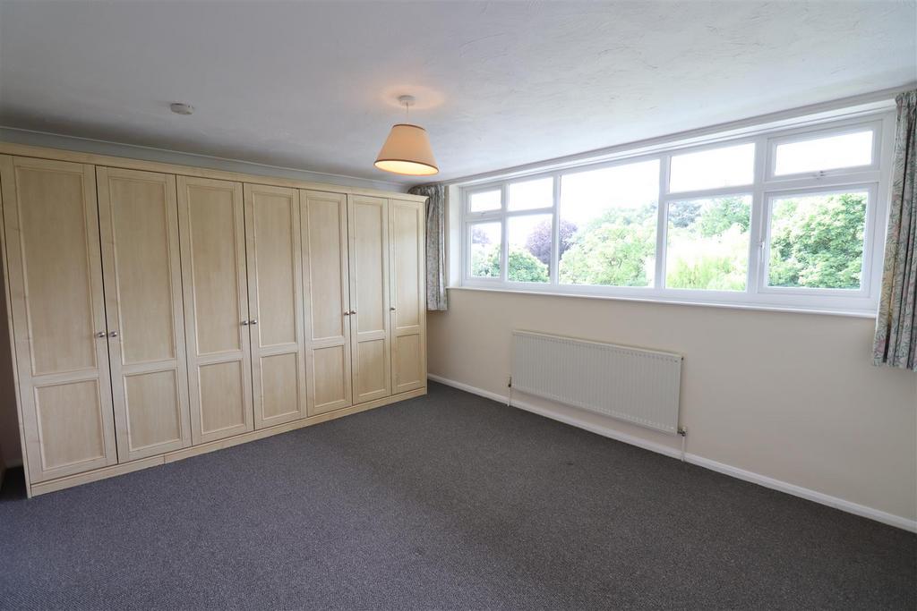 Double Bedroom 1
