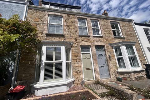 23 Broad Street, Truro, TR1 1JD