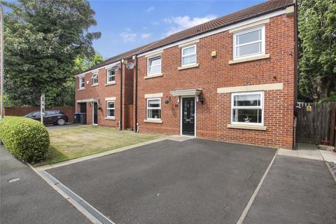 4 bedroom detached house for sale, Cherryfield Drive, Linthorpe