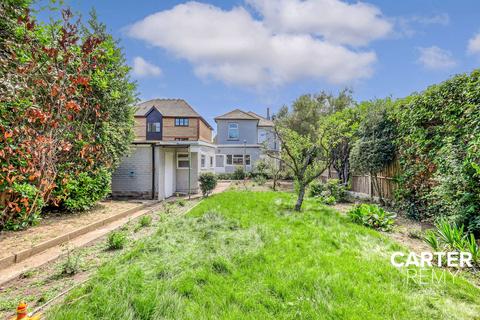 undefined, Palmers Avenue, Grays, RM17