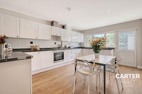 undefined, Palmers Avenue, Grays, RM17