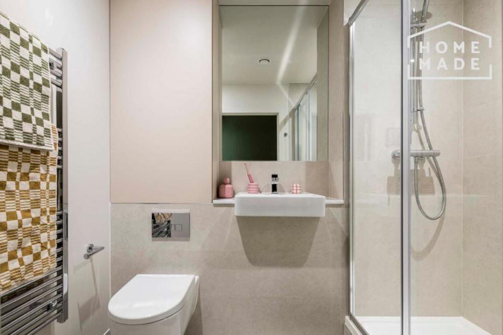 594390e90d46b4cf944a626d42f5