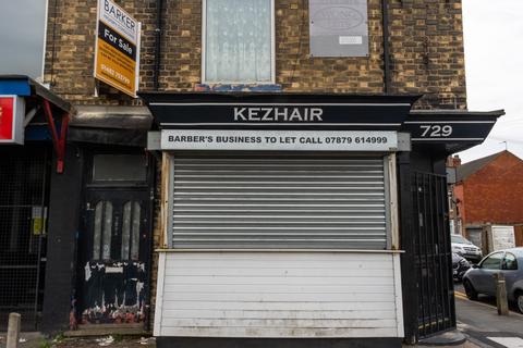 Retail property (high street) to rent, 729 Hessle Rd Hull HU4 6PJ