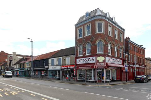 Retail property (high street) to rent, 41 Anlaby Rd Hull HU1 2PG