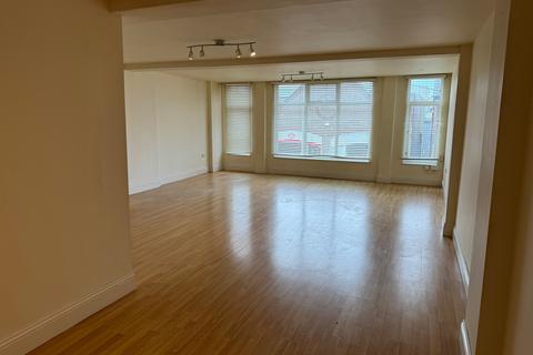 Retail property (high street) for sale, 189 Queen St Withernsea HU19 2JR