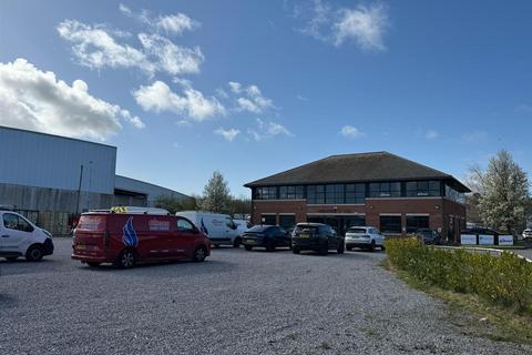 Office to rent, Charnwood Park Bridgend CF31 3PL