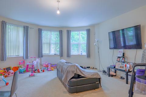 1 bedroom flat for sale, Beresford Road, Birkinhead CH43