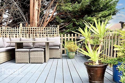 1 bedroom flat for sale, Maberley Road, LONDON