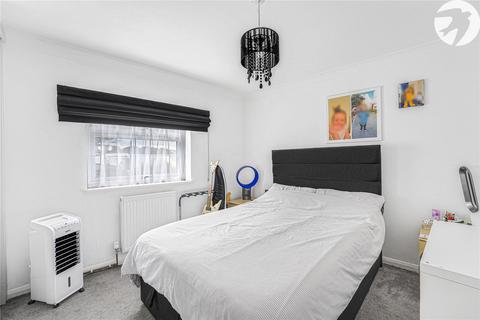 1 Leigh Place, Dartford, DA2 7RE
