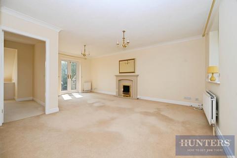3 bedroom mews for sale, Belgrave Mews, Rawdon, Leeds