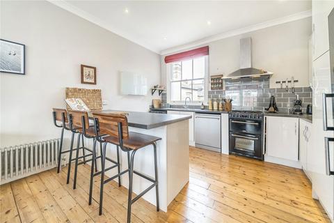 41a Stapleton Road, London, SW17 8BA