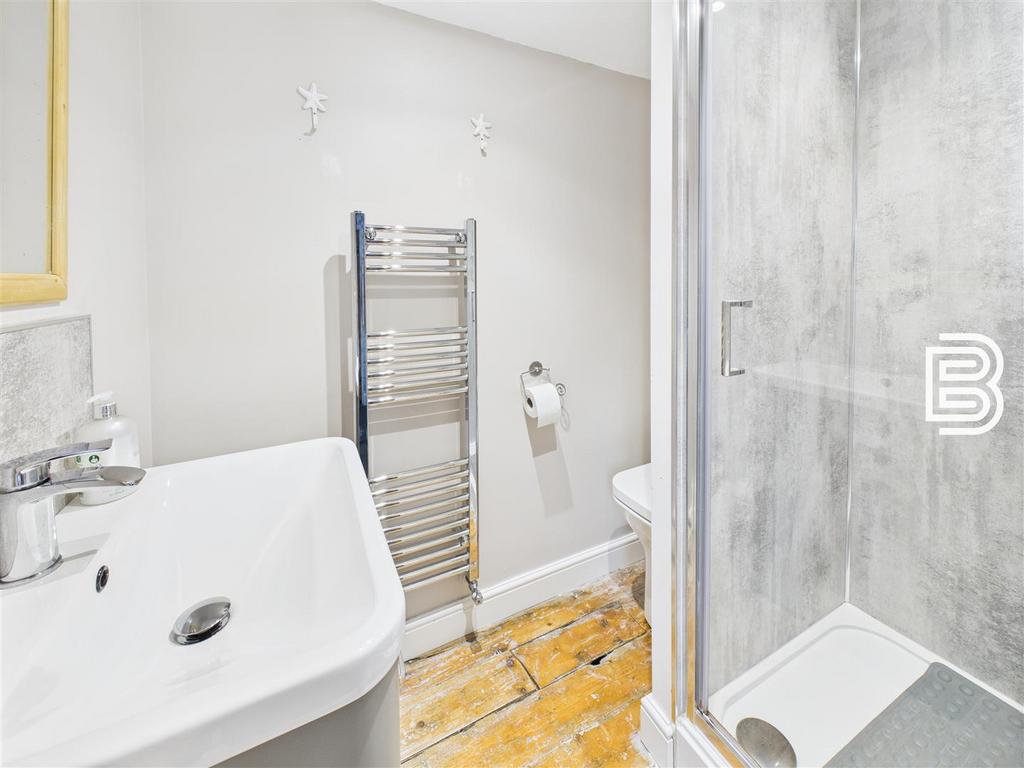 Ensuite.jpg