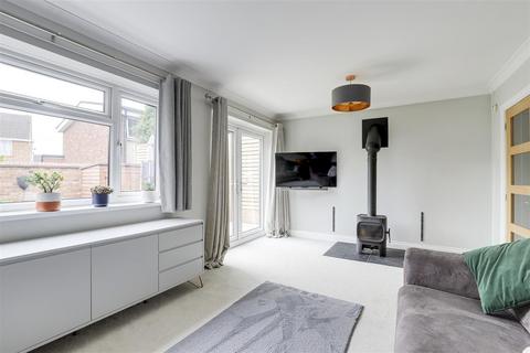 3 bedroom semi-detached house for sale, Lorne Grove, Radcliffe-On-Trent NG12