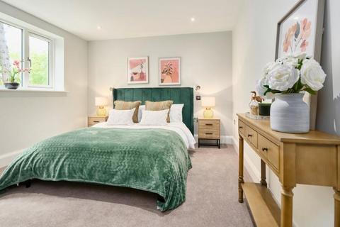 2 bedroom flat for sale, Polebarn Road, Trowbridge BA14