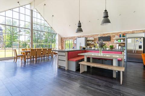 7 bedroom detached house for sale, Browninghill Green, Baughurst, Basingstoke, Hampshire, RG26