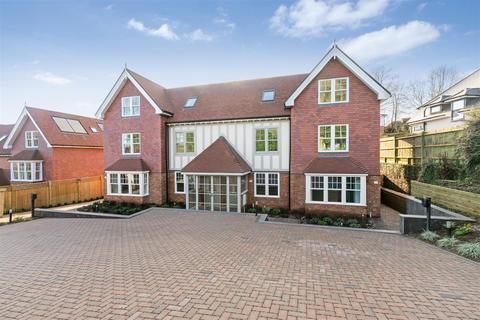 Hollymeoak Road, Chipstead, Coulsdon