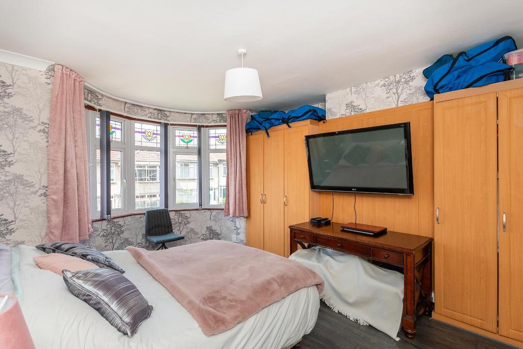 2 S5 RKE - Bedroom F.jpg