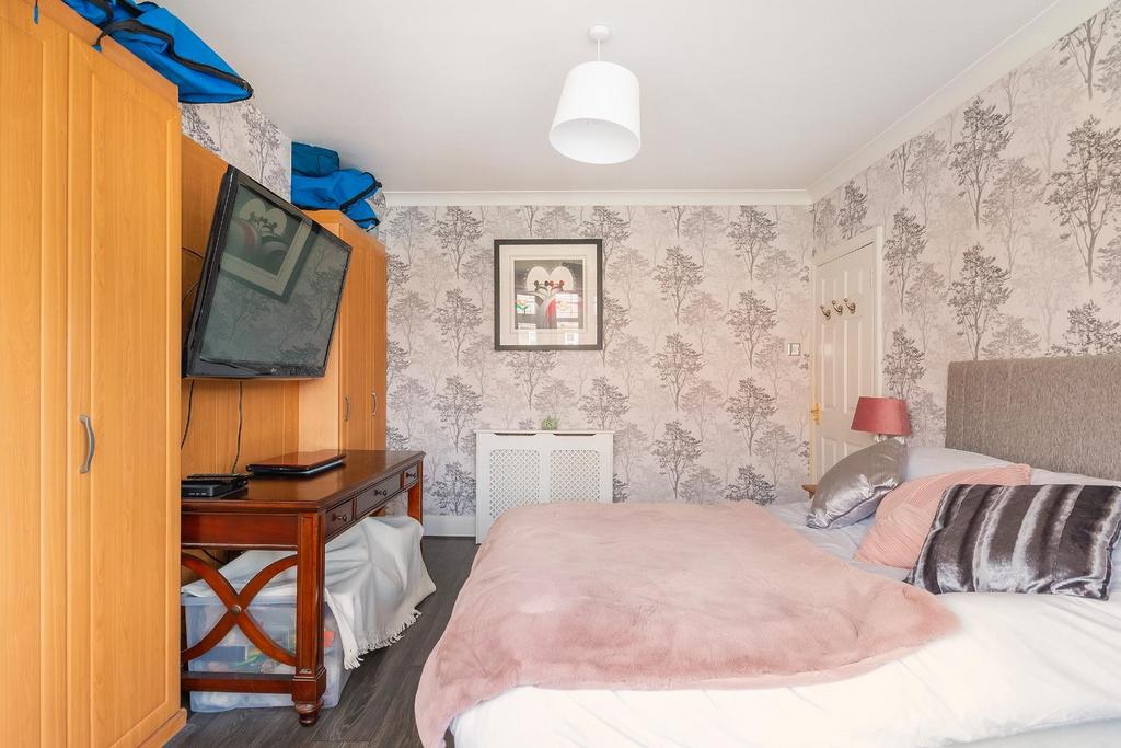 2 S5 RKE - Bedroom D.jpg