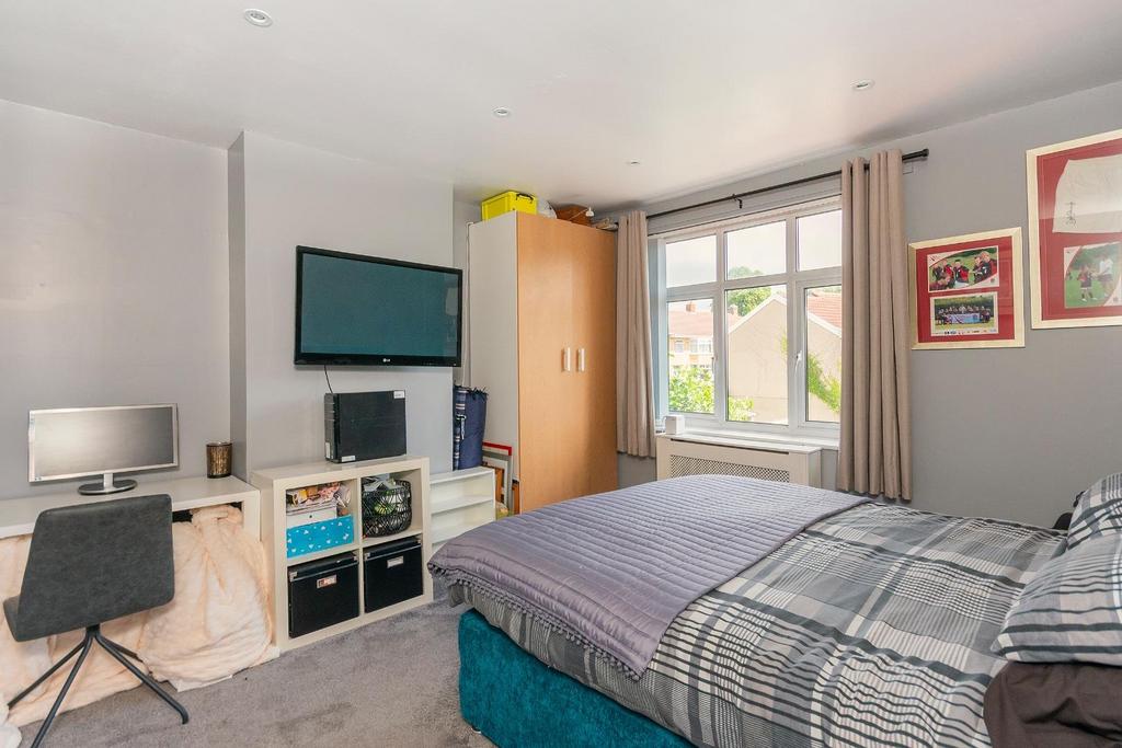 2 S5 RKE - Bedroom C.jpg
