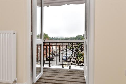 91 Barton Road, Dover, CT16 2LY