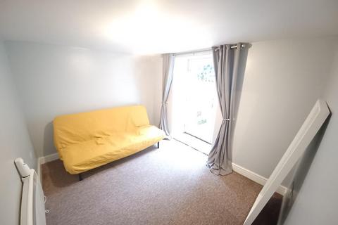 1 bedroom apartment to rent, High Street, Bath BA2