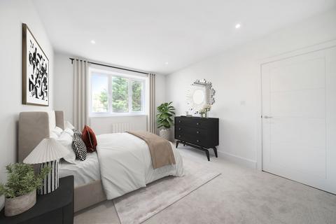 4 bedroom semi-detached house for sale, Acacia Avenue, Ruislip, HA4
