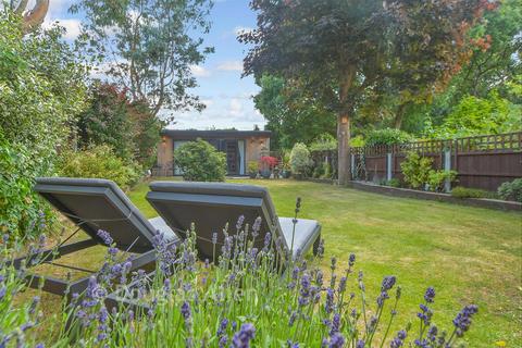 3 bedroom semi-detached house for sale, Cromer Road, Hornchurch, Essex