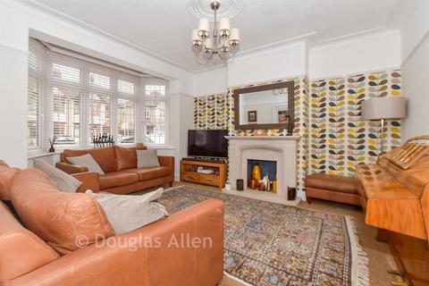 3 bedroom semi-detached house for sale, Cromer Road, Hornchurch, Essex