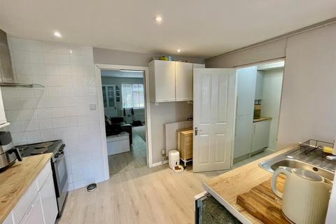 3 bedroom terraced house for sale, Dellsome Lane, North Mymms AL9