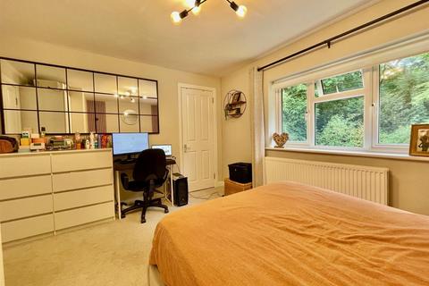 100 Dellsome Lane, Welham Green, Hatfield, AL9 7ND