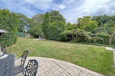 5 bedroom semi-detached house for sale, Banstead Road,  Ewell, KT17
