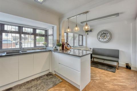 3 bedroom detached house for sale, 51 Sedgley Road, Wolverhampton