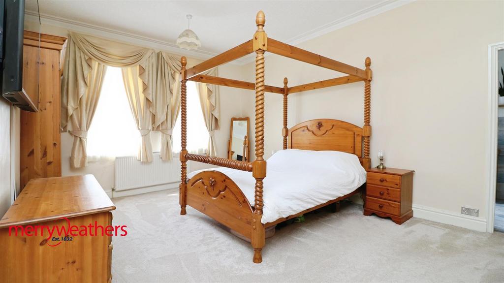 Principal Bedroom