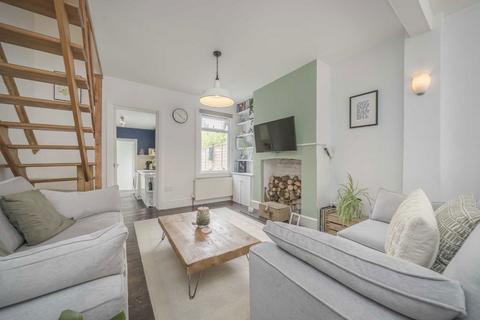 44 Albany Road, Brentford, TW8 0NF