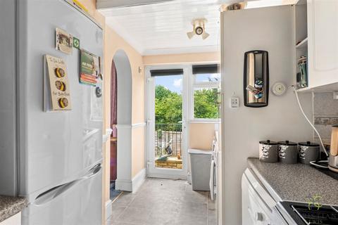 3 bedroom terraced house for sale, Harvey Road, Evesham WR11