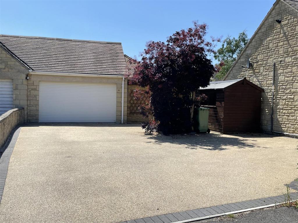 Garage.jpg