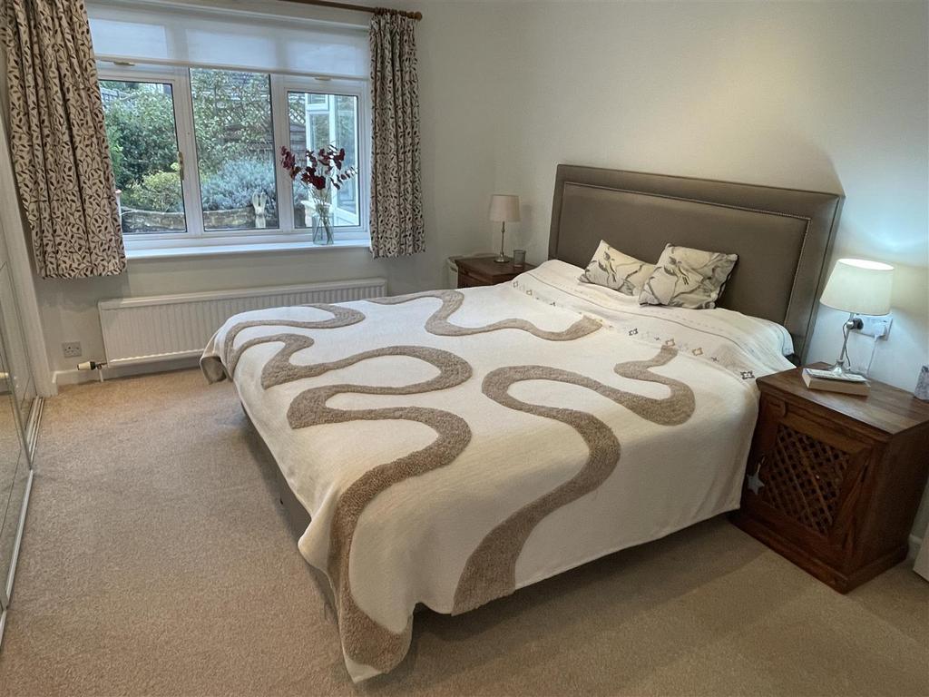 Bedroom 1 alternative.JPG