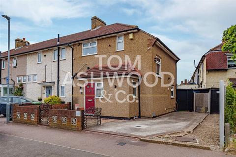 2 bedroom end of terrace house for sale, Bushgrove Road, Dagenham, RM8