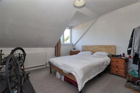2 bedroom flat for sale, York Road, Surrey GU22